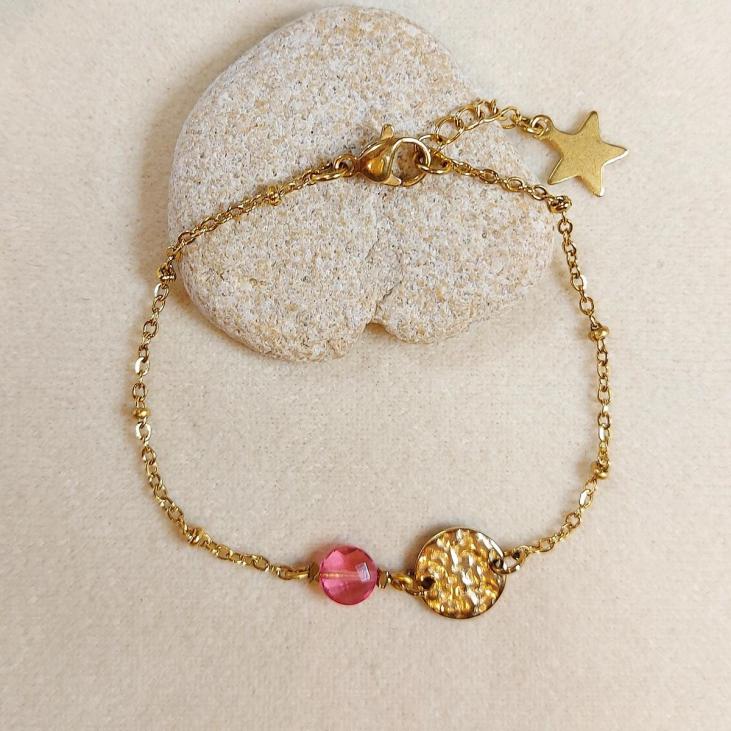 Bracelet ROXY rose en chaîne à perles dorée
