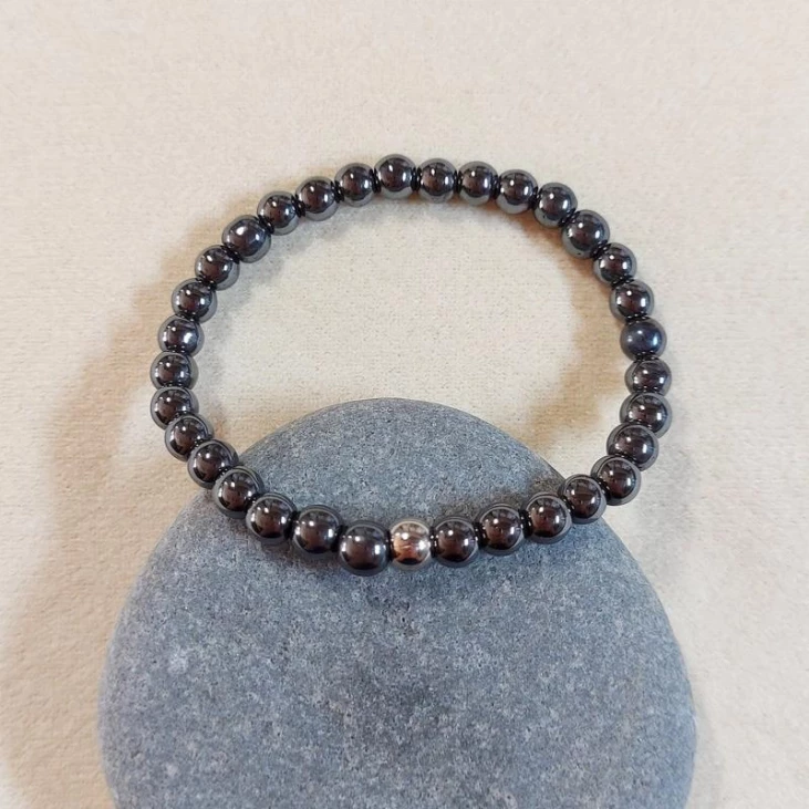 Bracelet en perles d'Hématite 6 mm